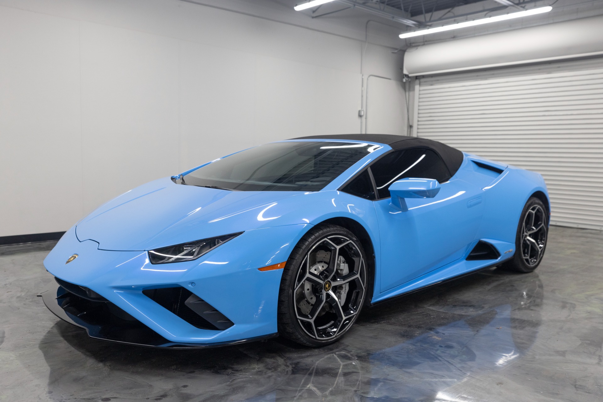 Used-2022-Lamborghini-Huracan-